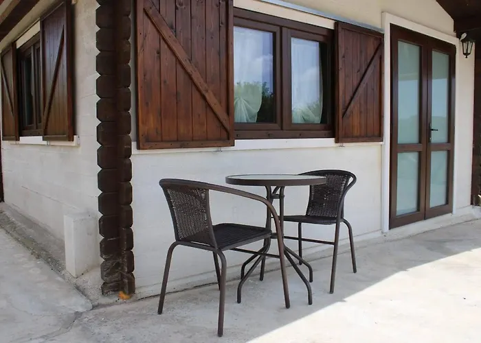 Chalet Bianca شاليه *